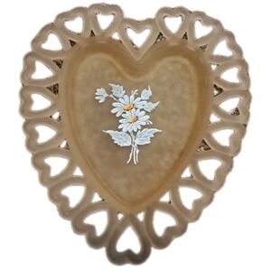Vtg Westmoreland YellowGlass Heart Shaped Plate With Handpainted Daiseys